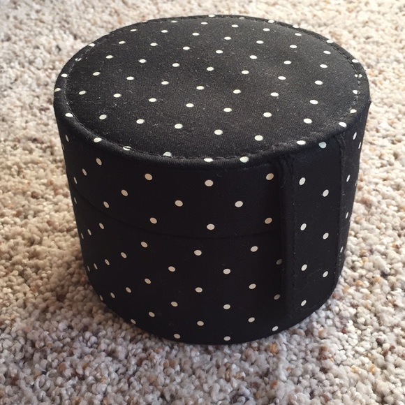 kate spade Jewelry - KS ♠️ jewelry case